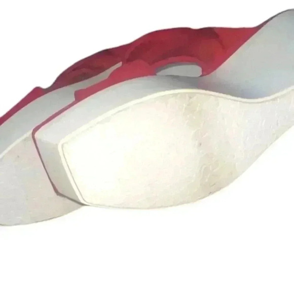 CALVIN KLEIN PLATFORM SANDALS . Comfortable and Super Pretty - Picture 9 of 9